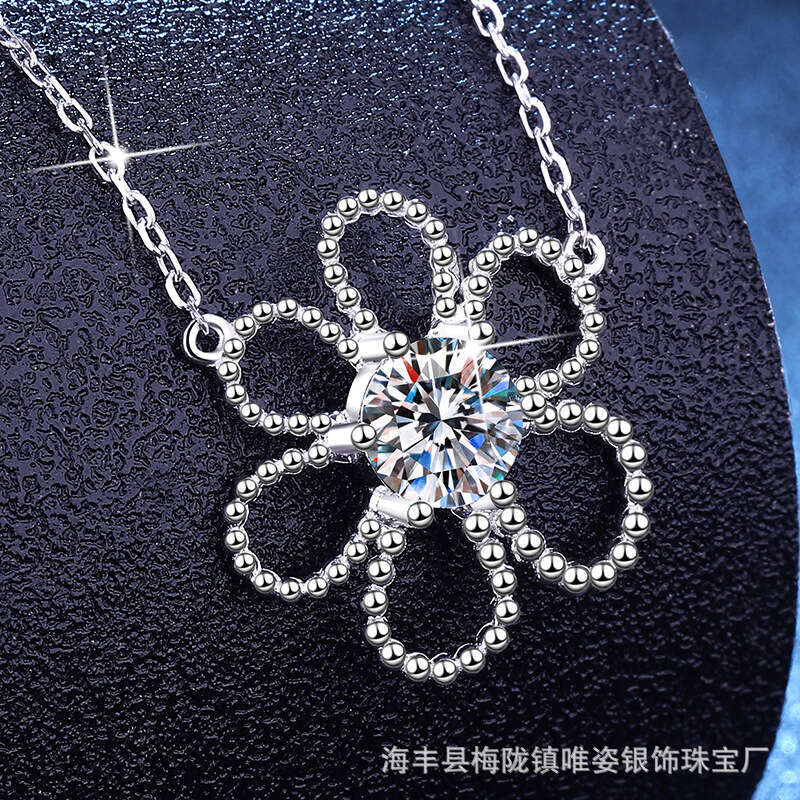 S925 Pure S925ier D Color MoiS925S925anite Five-Petal Flower Collarbone Chain InS925 Internet Celebrity Camellia Necklace e6f