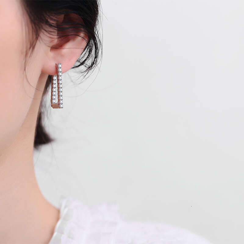 S925 Pure S925ier EarringS925 L-S925haped Light InS925 S925tyle Full Dia MoiS925S925anite S925tudS925 5ca