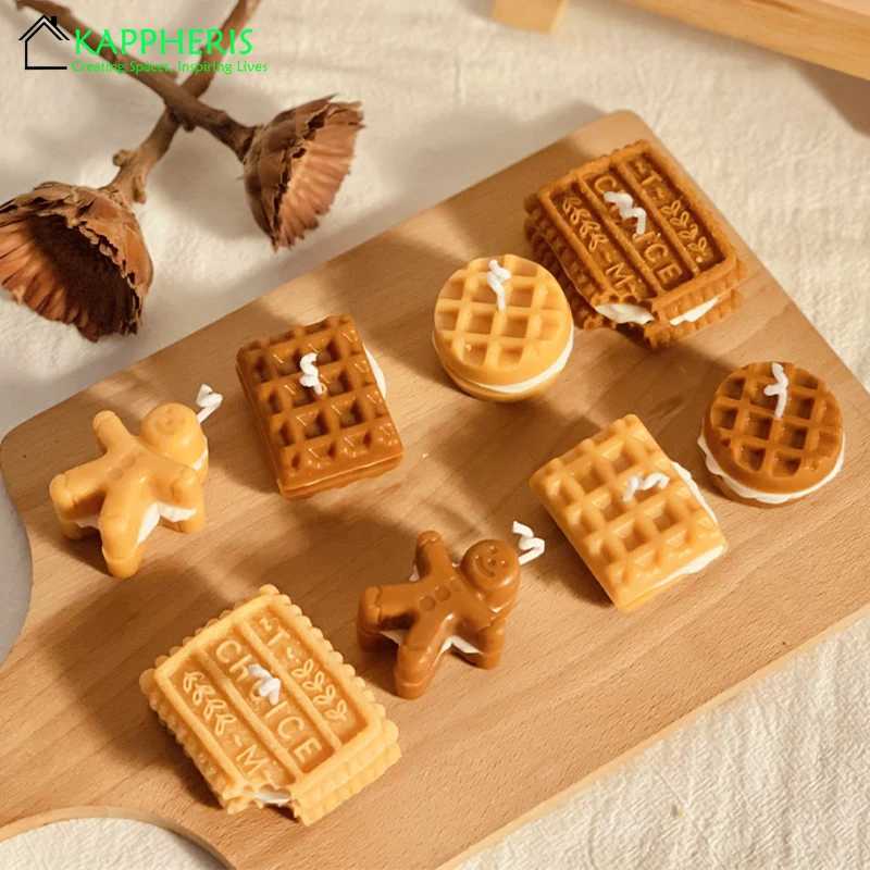 2024 Waffle Scented Candles Cookies Food Shape Lotus Biscuit Decorative Candles Milk Scents Aromatic Candle Flavoring for Home Decor W250704