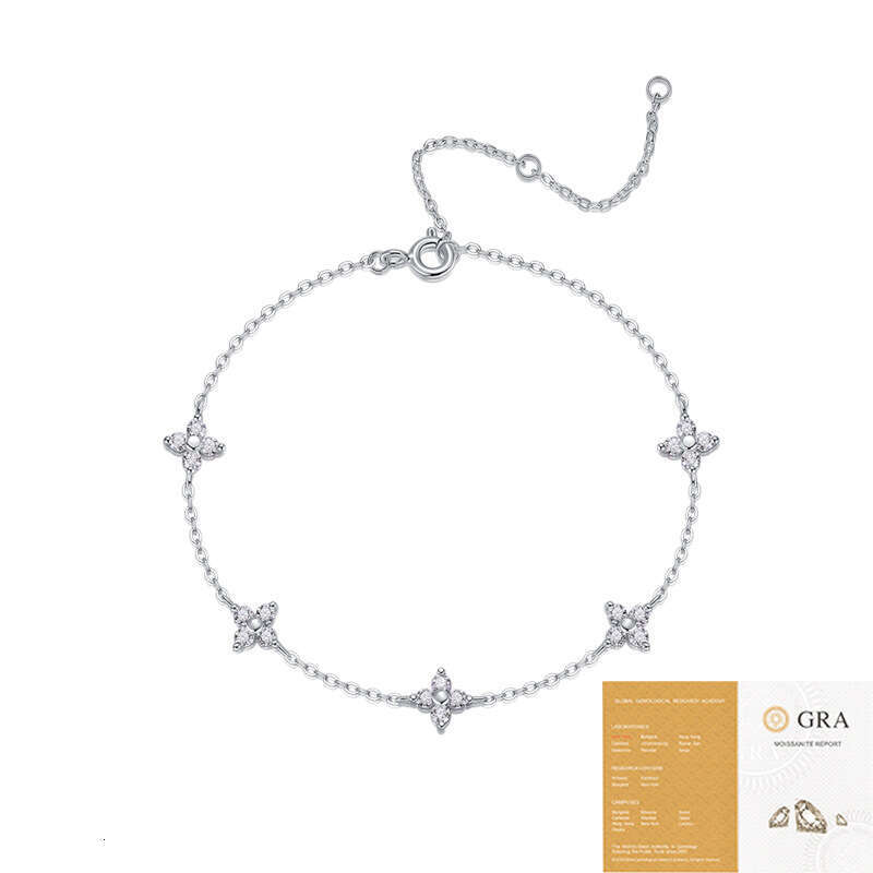 DHCollections Trendy Extension Buckle Moissanite Five-Flower S Sier Non-Fading Light High-End Bracelet