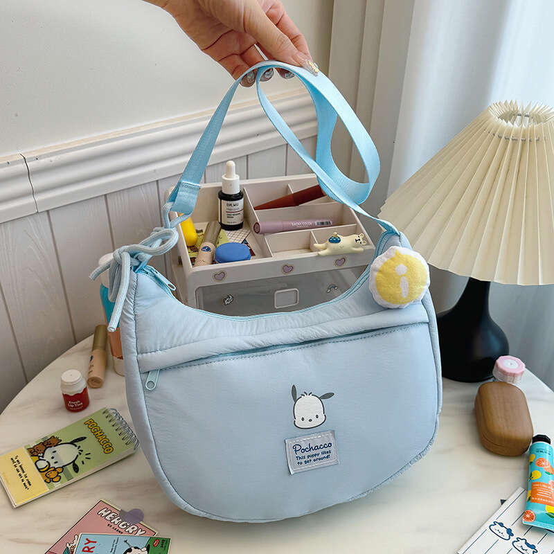New Large Capacity High Appearance Shoulder Cartoon Cute Bowknot Down Crossbody Bag