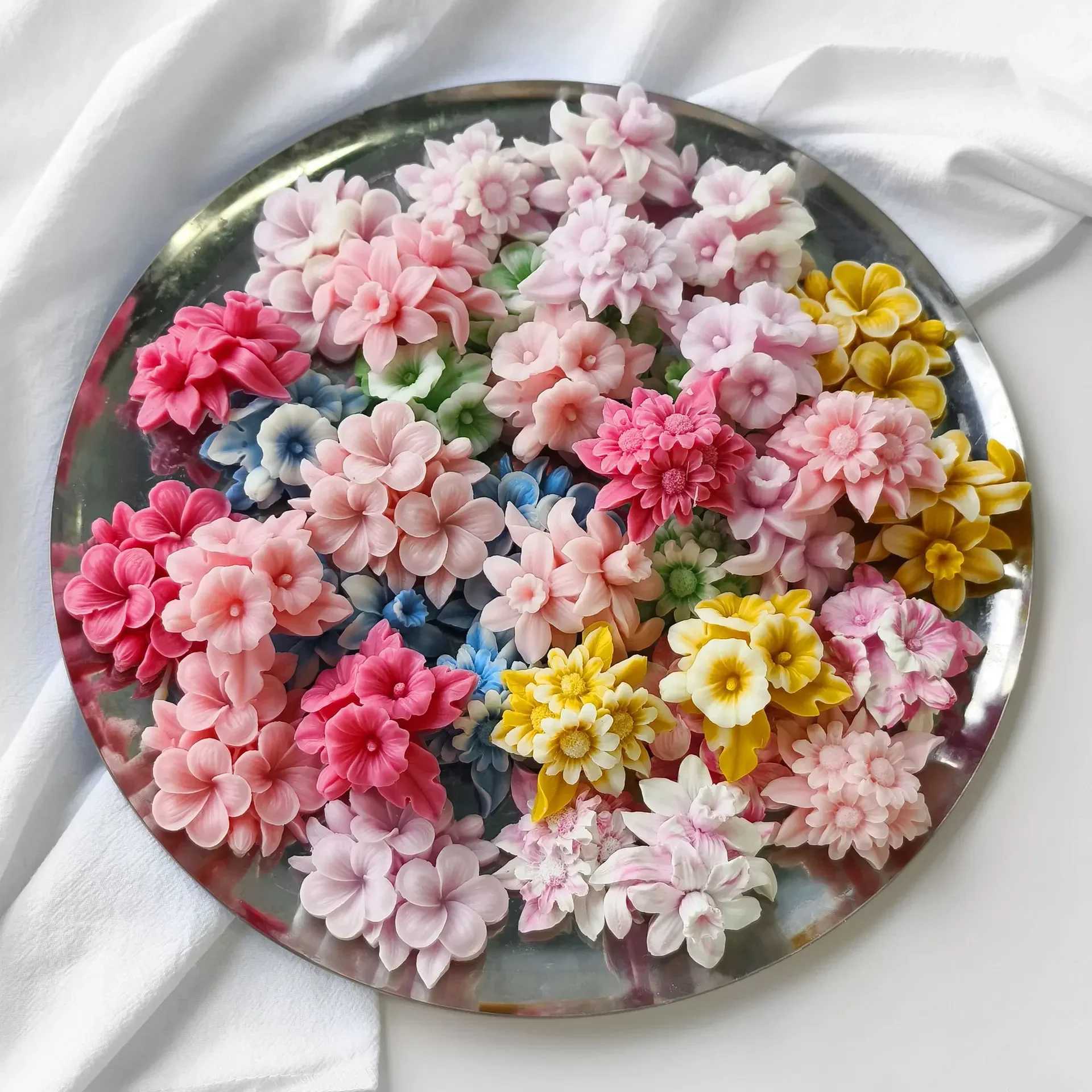 100% Resin Mold for DIY Aromatherapy Candles Diffuser Stones Plaster Handmade Soap Petal Resin Crafts and Home Decoration W250704