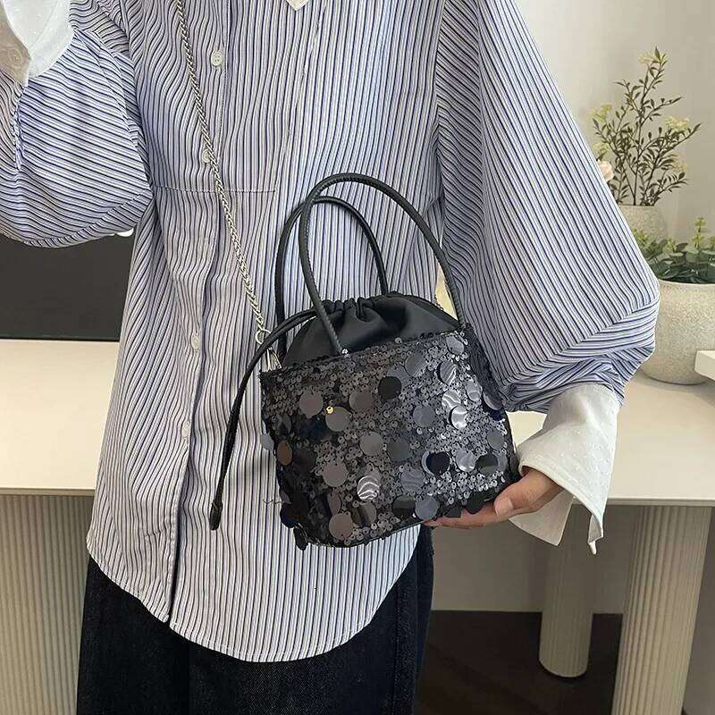 New Korean Version Instagram Sequin Dinner Fashionable Bucket Niche Design Single Shoulder Crossbody Bag For Women