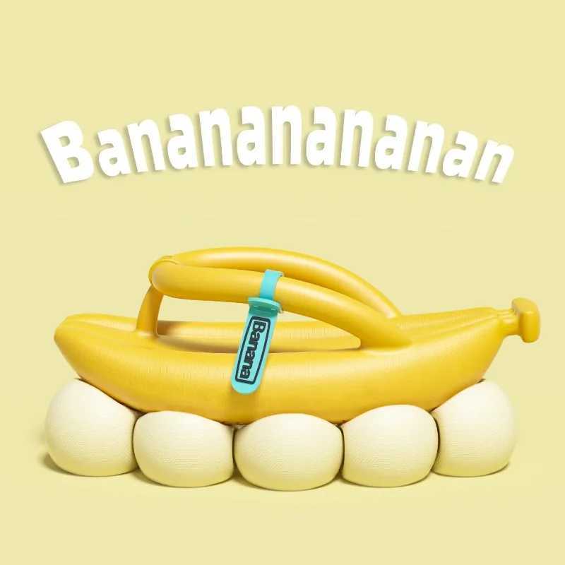 2023 Banana Flip Flops for Men and Women Summer Slipper Thick Sole Non-Slip Beach Sandals Bathroom Couple Funny Banana Slides W250704