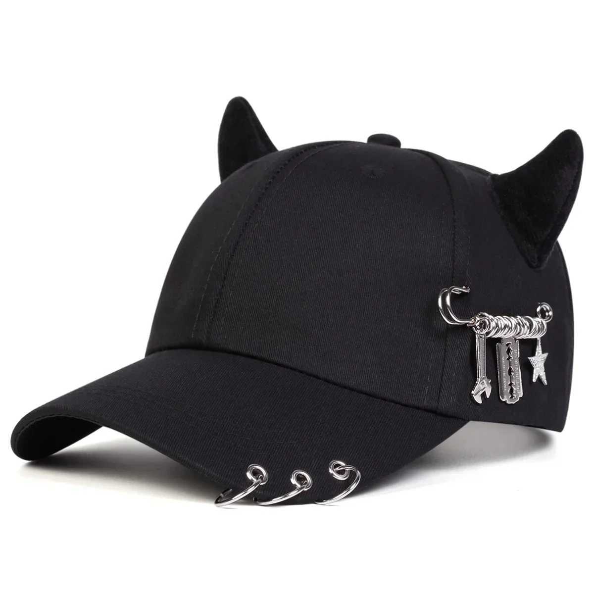 Unisex Cow Horn Baseball Cap - Iron Ring Adjustable Sun Hat for Spring Autumn Outdoor Casual Sunscreen Hat X250704