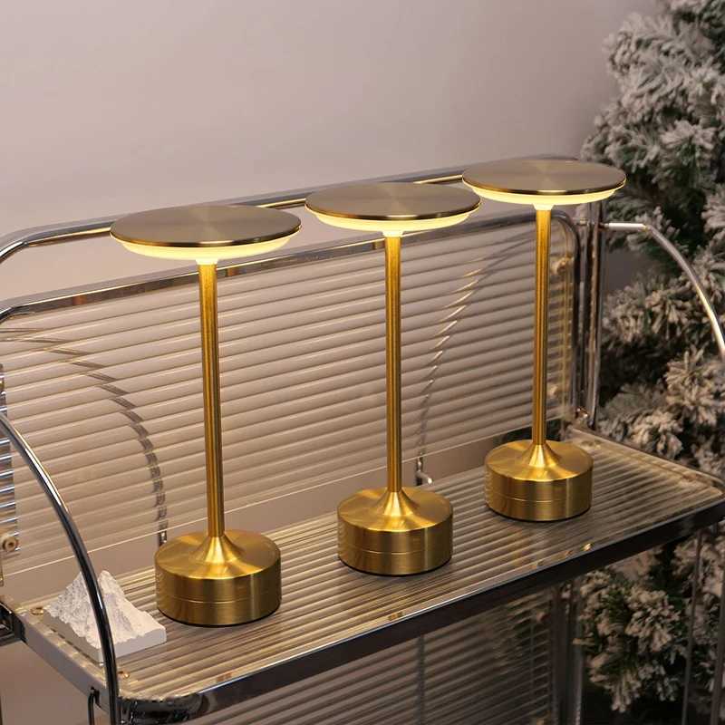 LED Table Lamp USB Rechargeable Desk Lamp Touch Controlled Dimmable Indoor Night Light for Home Decoration in the Bedroom XJ250703