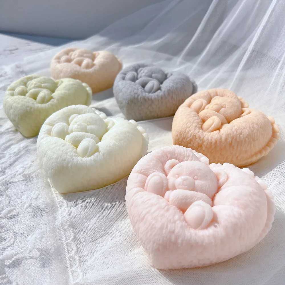 Sleeping Bear In Heart Shape Candle Mold Valentines Day Gift Idea Bear Silicone Mold Home Decor Wedding Gift W250704