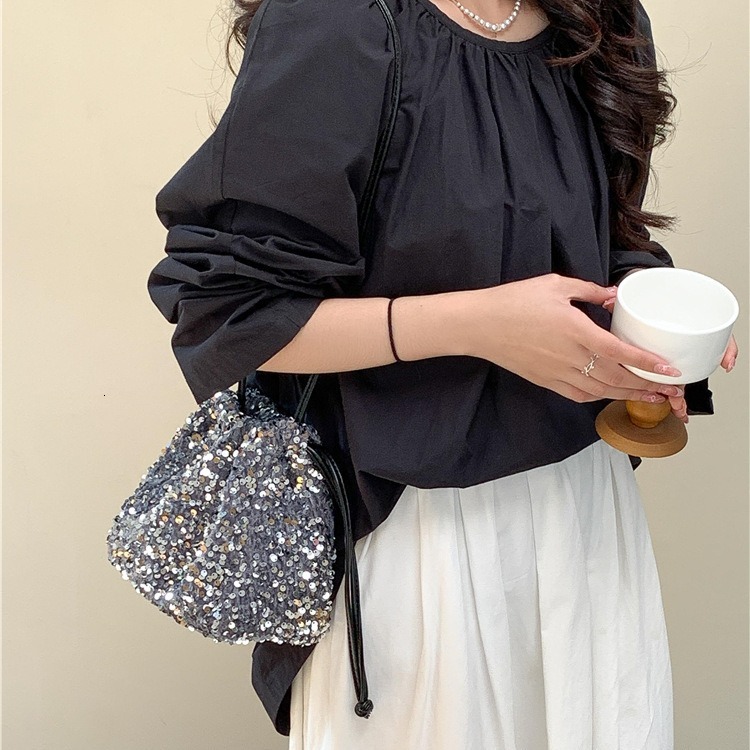 Free Shipping Designer Ladies' Hand-held Bucket Bag, High-end Drawstring Pleated Shoulder Bag, Fashionable European And American Style Colorful S