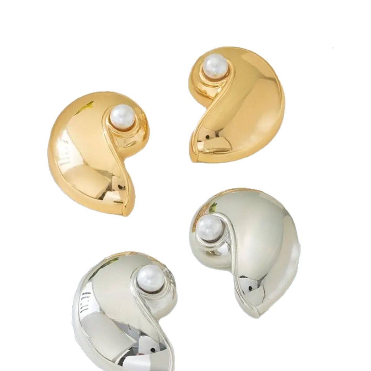 A Pair of Inlaid Imitation Pearl Conch Fashion Earrings, Suitable Daily Casual and Vacation Wear for Women