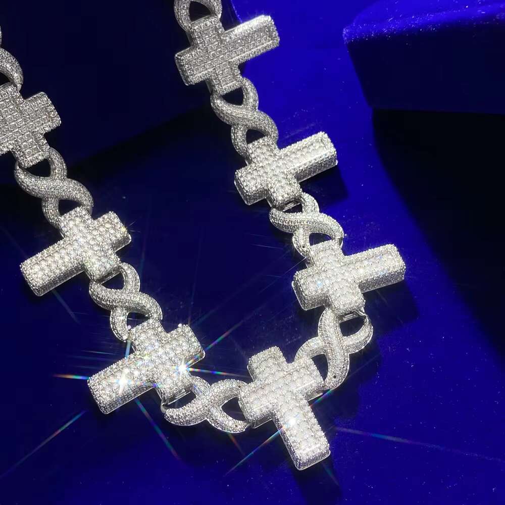Wholesale Men Women Chain Necklace Dainty 925 Sterling Silver 18K Gold Plated Religious Cross Necklaces