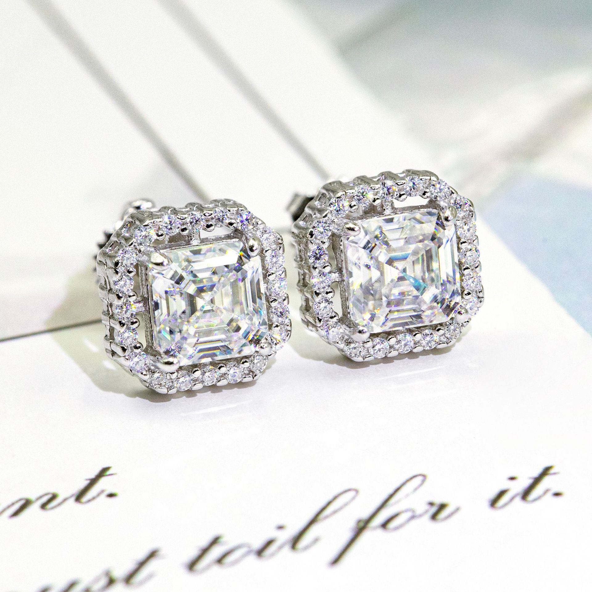 New Stocks Men Women D Color VVS Asscher Cut Moissanite Stud Earrings Fashion Jewelry 925 Silver Hip Hop Earrings