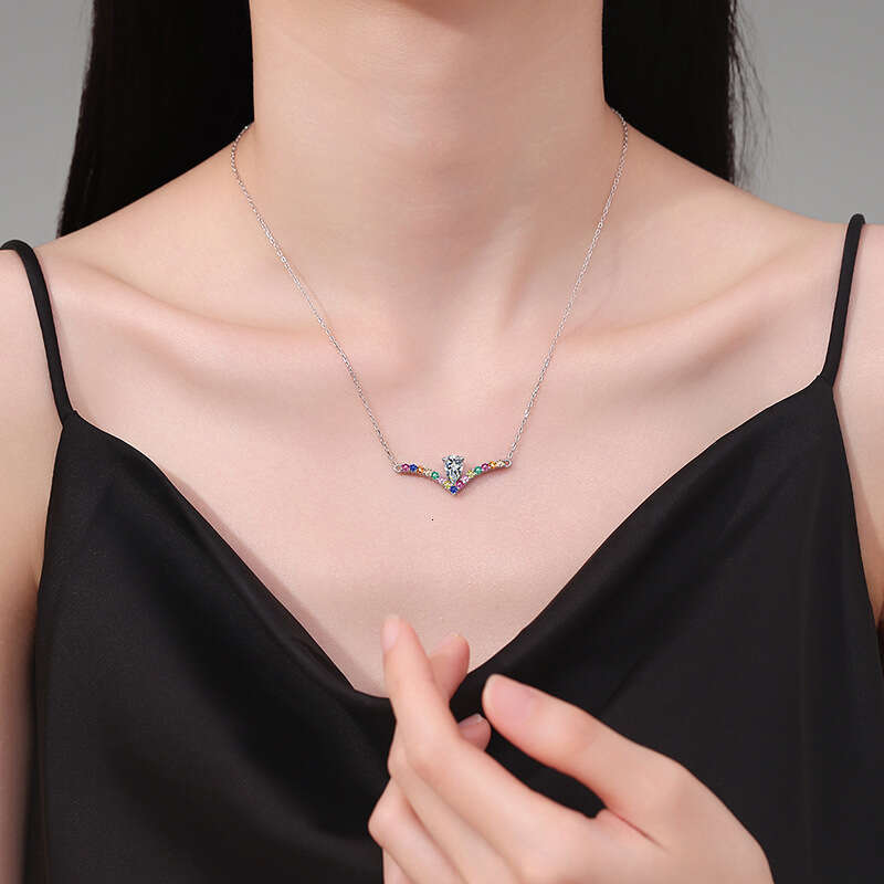 S925 Pure S925ier FaS925hion V-S925haped Water Drop Pendant 1 caratS925 D Color MoiS925S925anite Necklace 202