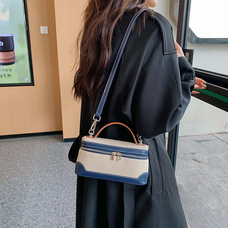Designer European And American Retro Fashion Handbag Women's Small Square Bag 2025 New Canvas Color Blocked Crossbody Bag Women's Free Shipp