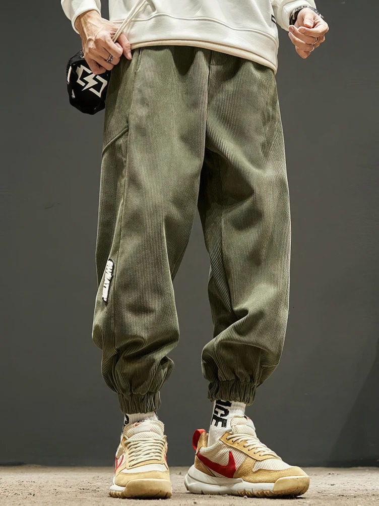 Japanese Corduroy Joggers Pants Men Baggy Casual Long Trousers AnkleLength Sport Sweatpants Y2K Techwear 250704