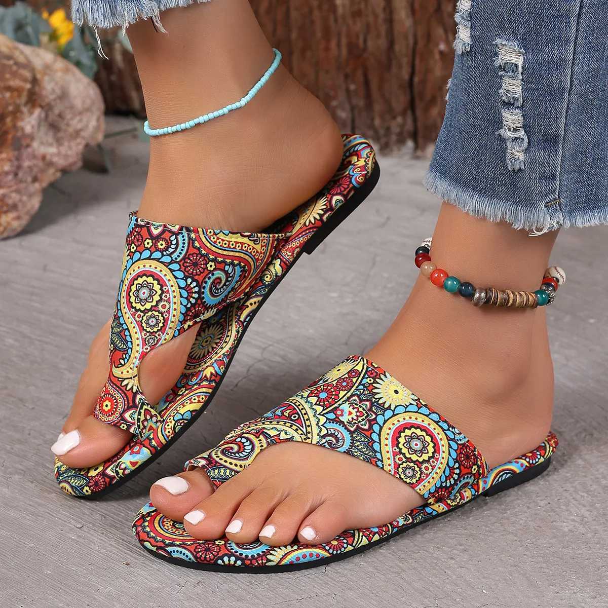 Large Size National Style Flat Set Toe Slippers Female 2025 Fashion New Breathable Printed Roman Style Foreign Trade Slippers W250704