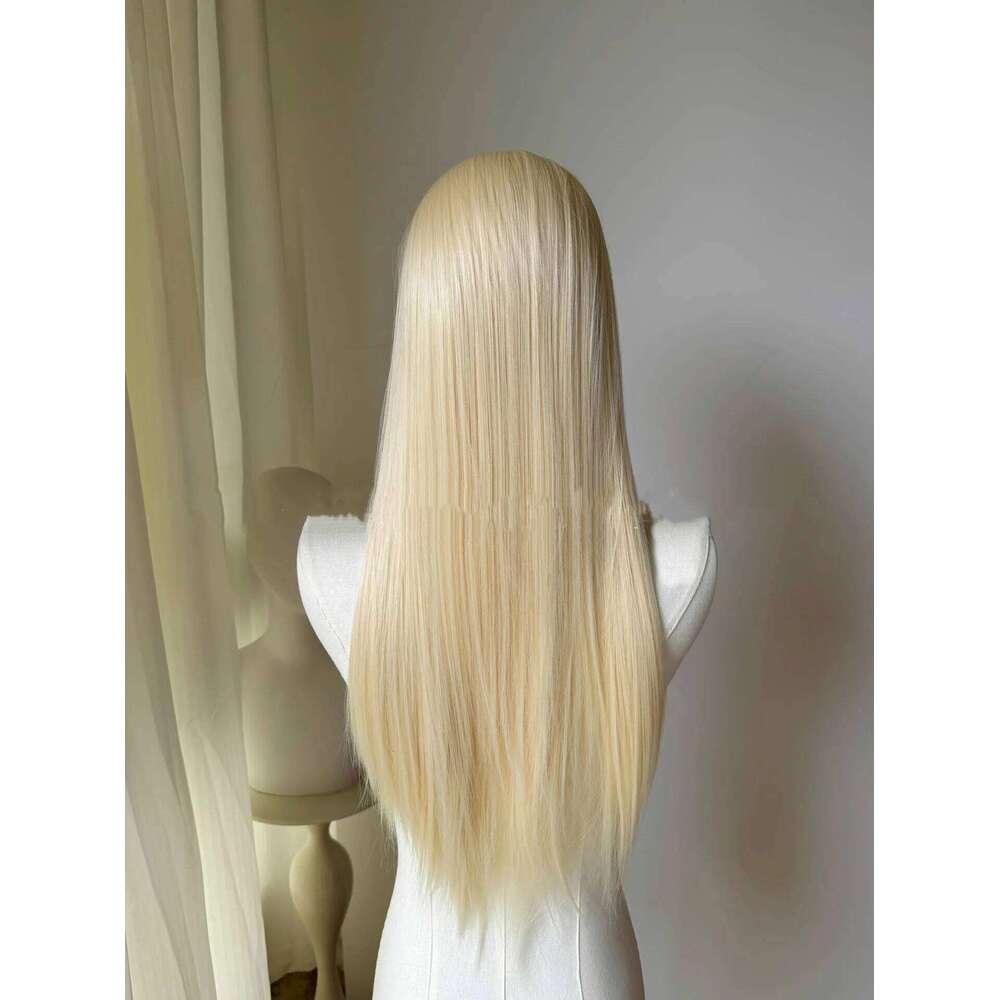 Light Gold 13 * 4 Hand Hook Front Lace Headset, High Temperature Spinning, Long Straight Simulation Hair Wig