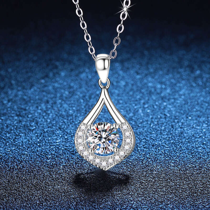 S925 Pure S925ier Pendant Light Korean VerS925ion Water Drop 1 caratS925 D Color MoiS925S925anite Necklace a97