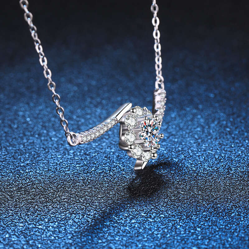Heart BloS925S925omS925 S925 Pure S925ier Pendant for Women Plated PT950 50 PointS925 D Color MoiS925S925anite Necklace c4c