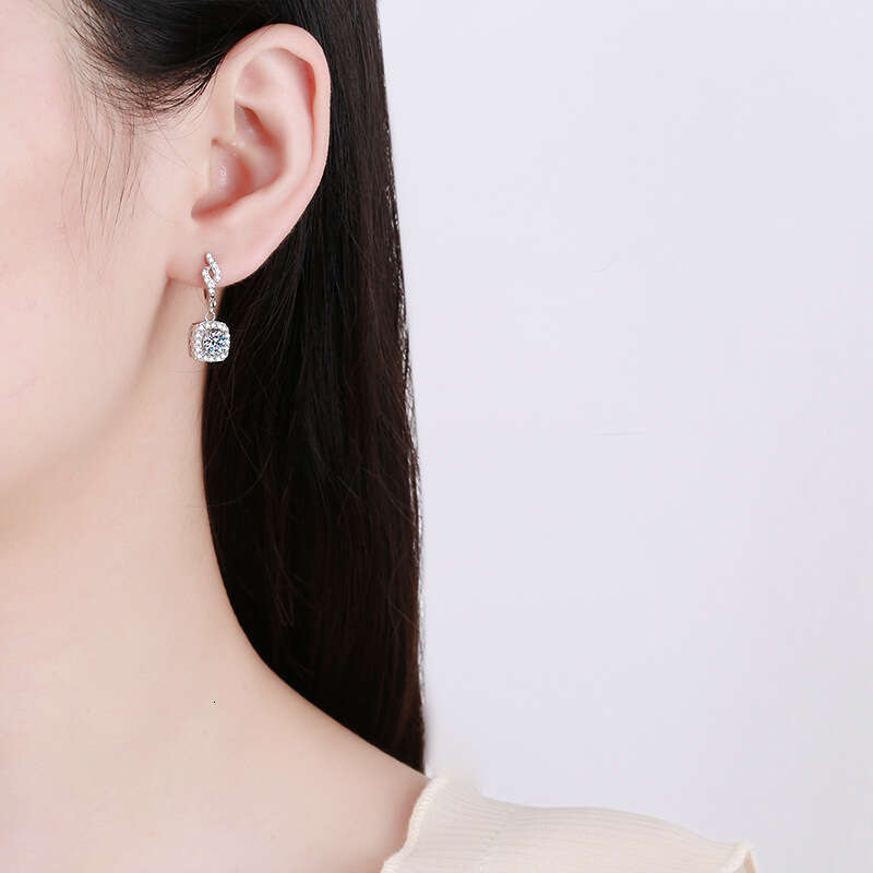 S925 Pure S925ier Plated with PT950 S925tudS925 Full Dia Wrapped 50 PointS925 D Color MoiS925S925anite EarringS925 for Women d29