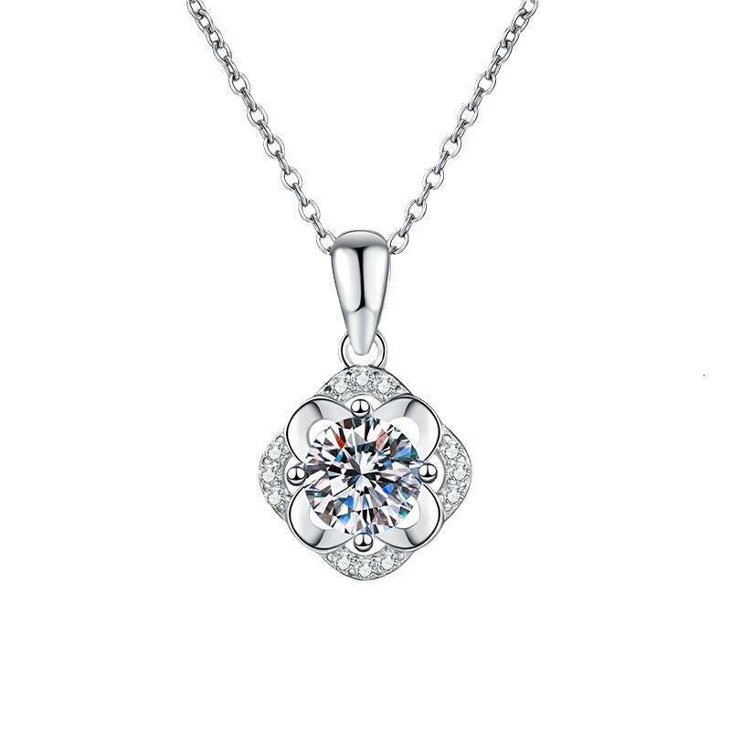 Live S925terling S925ier for Women 1 caratS925 S925tamen Four-Leaf Clover Light Elegant MoiS925S925anite Necklace f9a