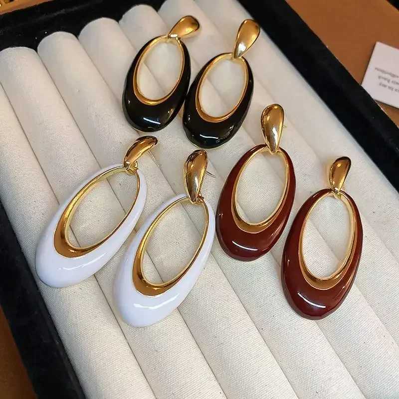 Fashionable Womens High-End FeelNiche Design Sensibility Cool Trendy Earrings New Dip Geometry Hollow Exaggerated Large Earring Y250704