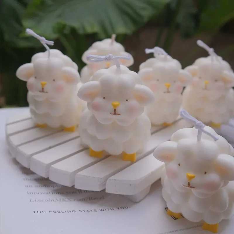 ute Sheep Modeling Aromatherapy Candle Creative Wedding Companion Gift Cute Gift Room Decoration Home Accessories W250704