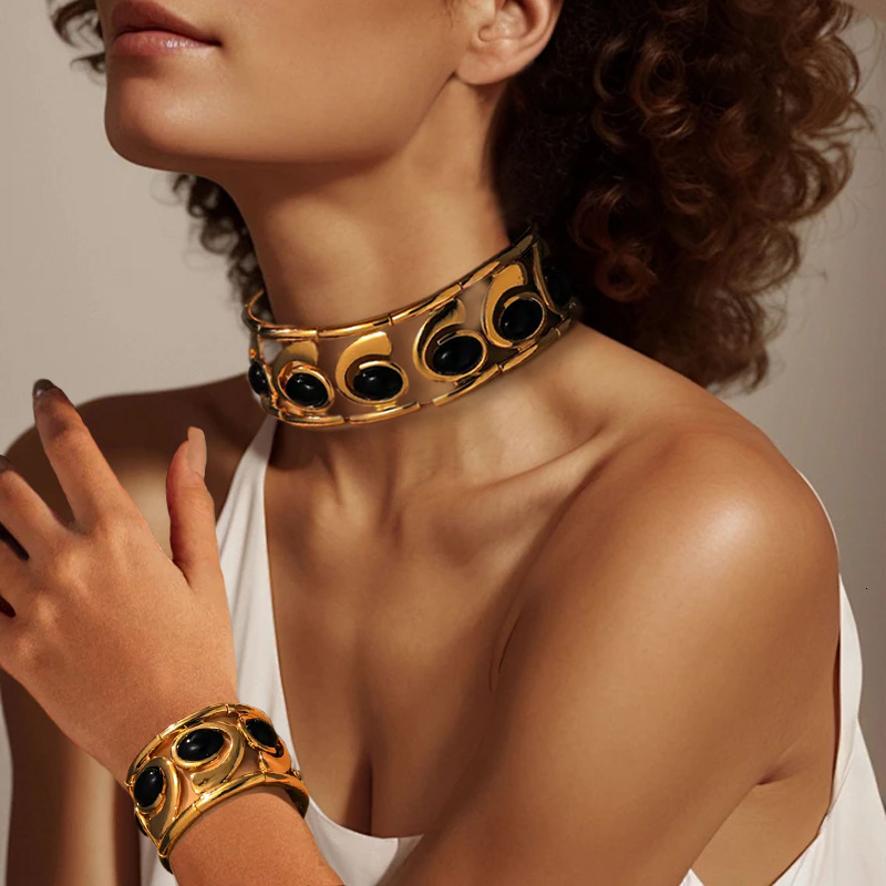 Decoding Natural Stone Women's Ins Style High-end Bracelet 1 Gold Yellow Necklace Jewelry Set