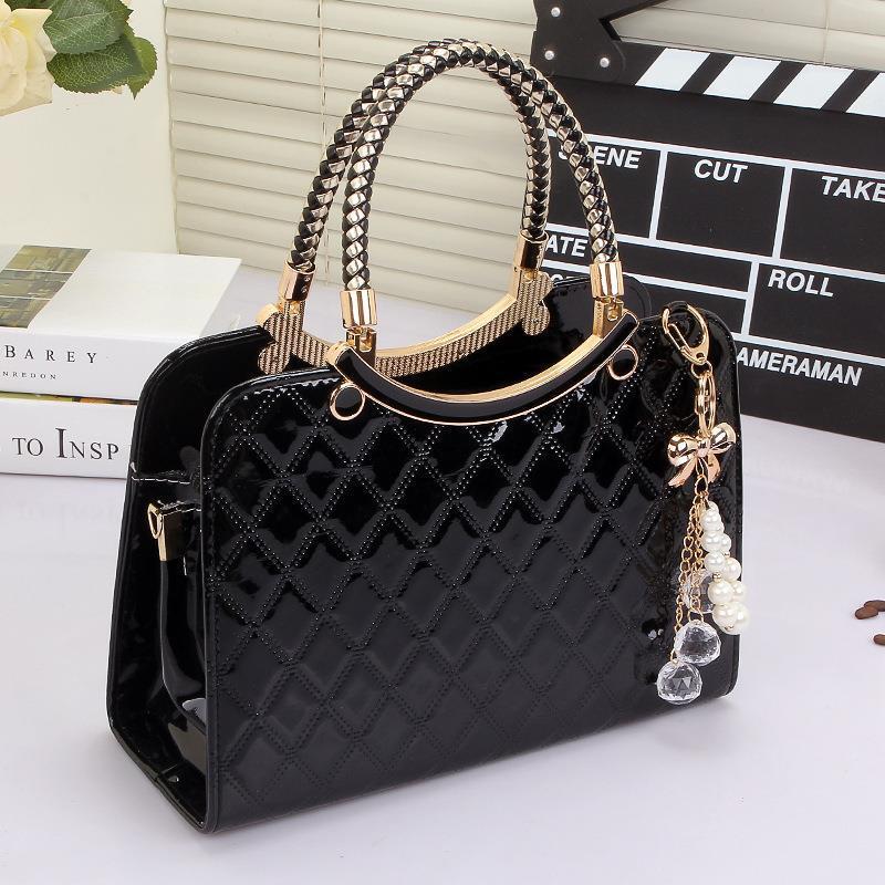 Designer Handbag 2025 New Women's Bag Red Wedding Bag European And American Women's Bag Crossbody Bag Light Luxury High-end Handbag Women Fr