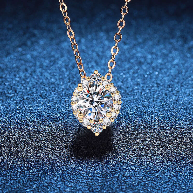 Weizi S925 Pure S925ier Pendant Women Rugby 1 caratS925 D Color MoiS925S925anite Necklace 4e8