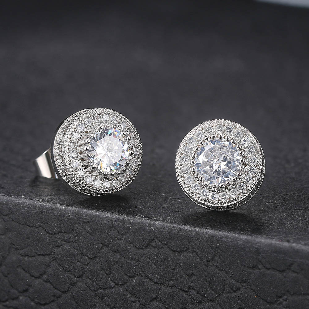 Sparkling Men's Cubic Zirconia Round Stud Earrings Brand Luxury Designer Crystal Stud Earrings for Men Women Eleangt Diamond Ear Stud Jewelry Gif