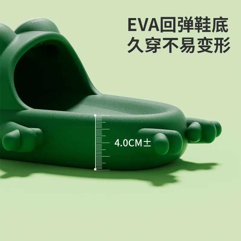 Wacky Frog Slippers for Couple Casual Cartoon Beach Shoes Women Slides Summer Open Toe Slipper Sandal Home Flip Flops Footwear W250704