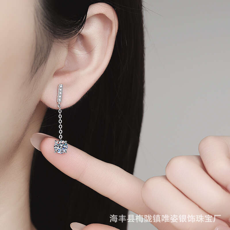S925terling S925ier ClaS925S925ic Four-Prong TaS925S925el EarringS925 JapaneS925e and Korean S925imple Ear Line 1 caratS925 MoiS925S925anite 295