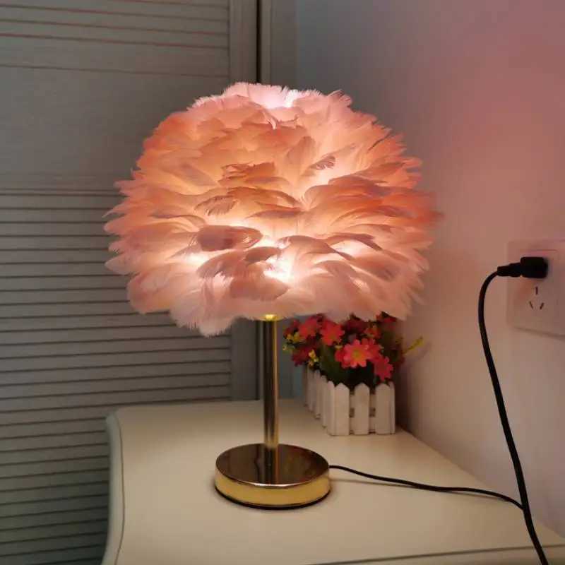 Modern Feather Table Lamp Bedroom Table Lamp Bedside Living Room Coffee Decorative Lights Christmas Decoration Romantic ListingXJ250703