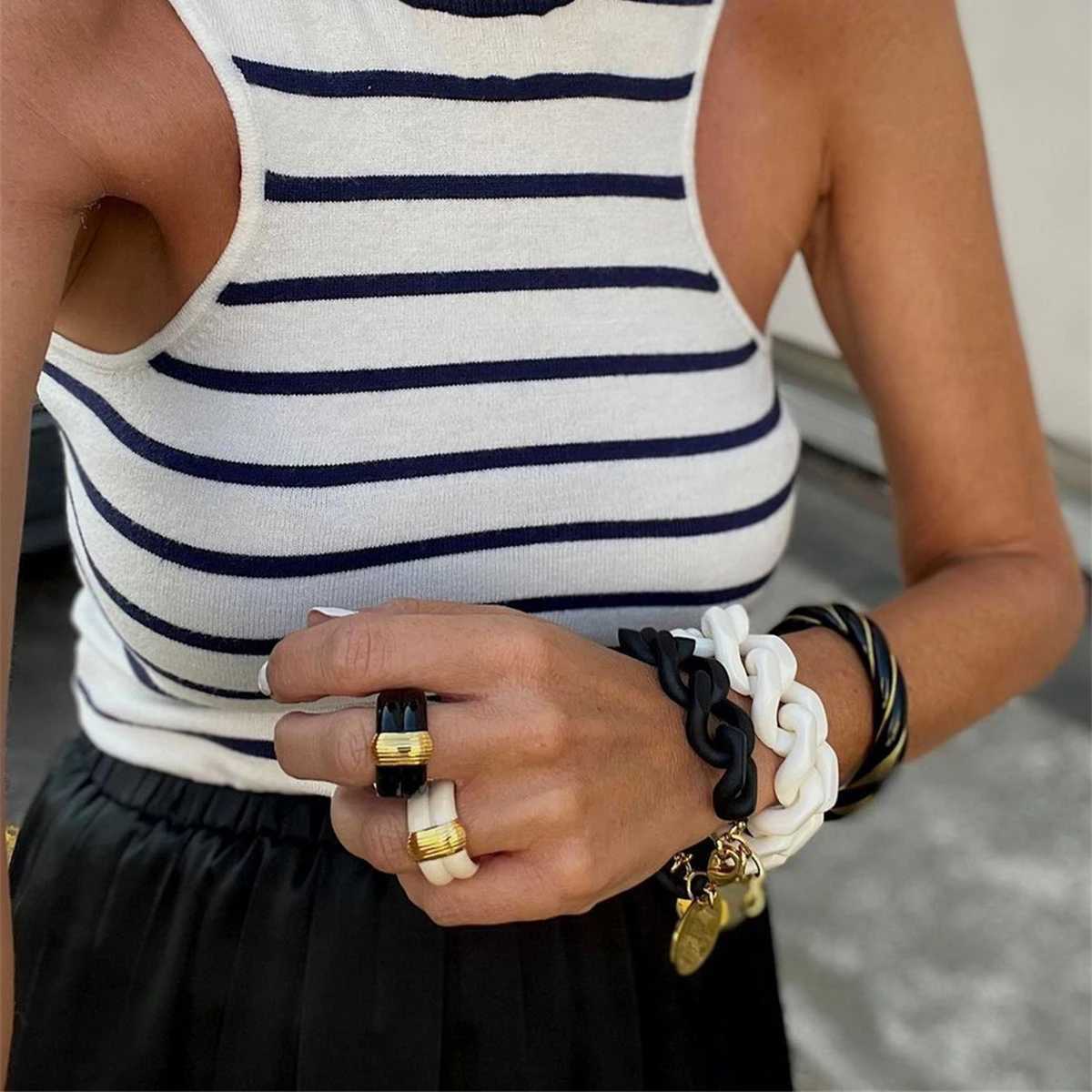 France Retro Black Gold White Wide Ring Women Europe Designer Jewelry Party Trend Y250704