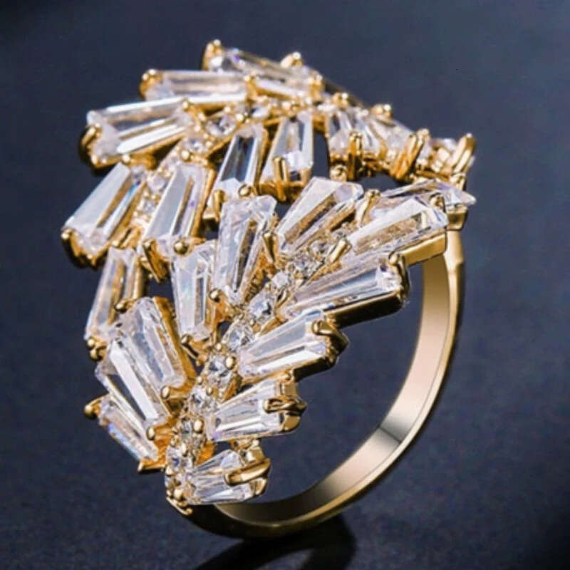 DHcollections Cao Shi Japanese and Korean Leaf Open Index Finger Versatile Elegant Trendy Women's Luxurious Internet Celebrity Magazine Style Rin