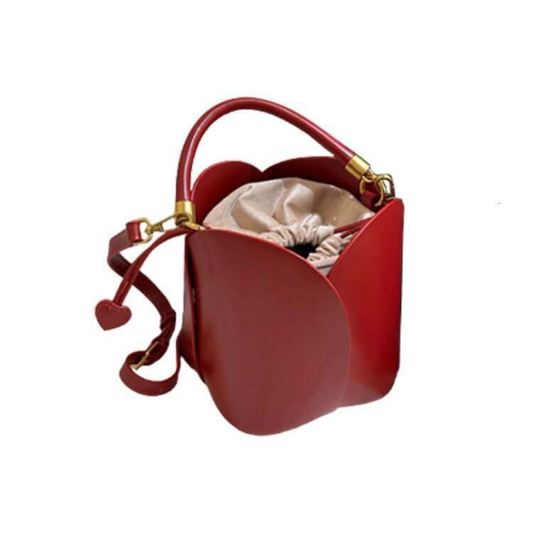 This Year's Trend Red Bridal Petal Handheld Bucket for Women 2025 New Style Basket Crossbody Wedding Bag