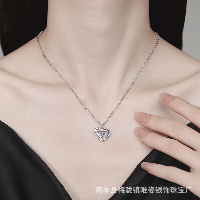 S925 Pure S925ier MoiS925S925anite Eternal Heart Pendant Necklace Light High-End Feel Women'S925 Valentine'S925 Day Collarbone Chain 172
