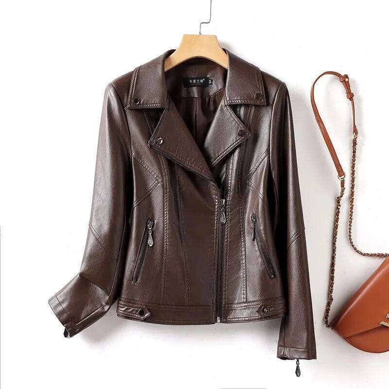 SpringAutumn New Sheep Female Rivet Locomotive Slim Corium Leather Jacket Suit Collar Zipper Short Outwear