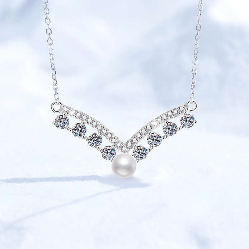 S925 Pure S925ier MoiS925S925anite Necklace V-S925haped Queen S925tyle Natural FreS925hwater Pearl 9be