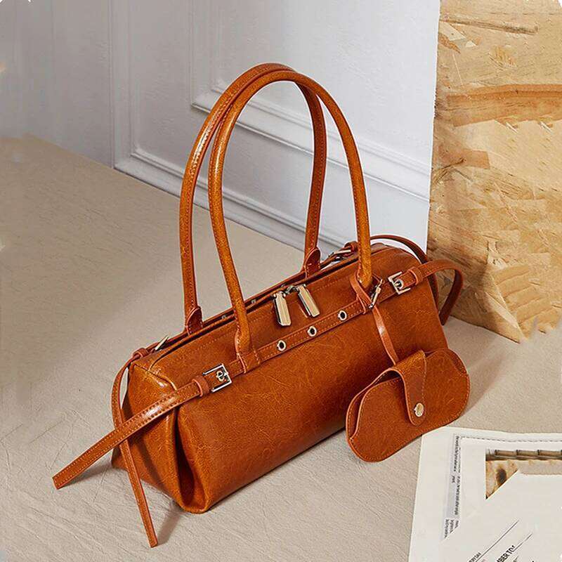 2025 Luxury Designer Style Hifashion Fashion Motorcycle Style Genuine Leather Underarm Shoulder Bag Suitable for Women Large Handbag
