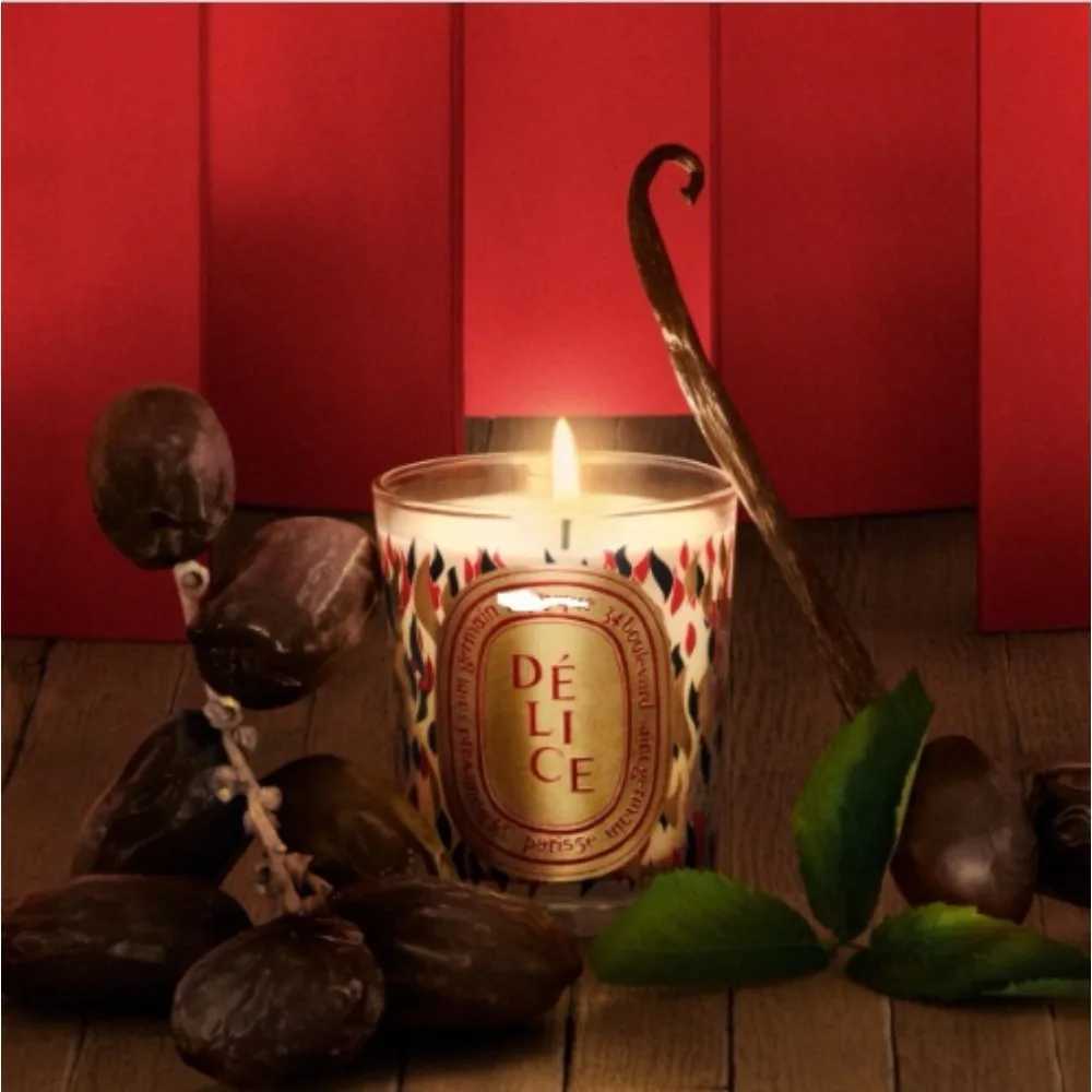 New Valentines Day Aromatherapy Candle Wholesale Pure Natural Plant Essential Oil Smokeless Fragrance with Hands W250704