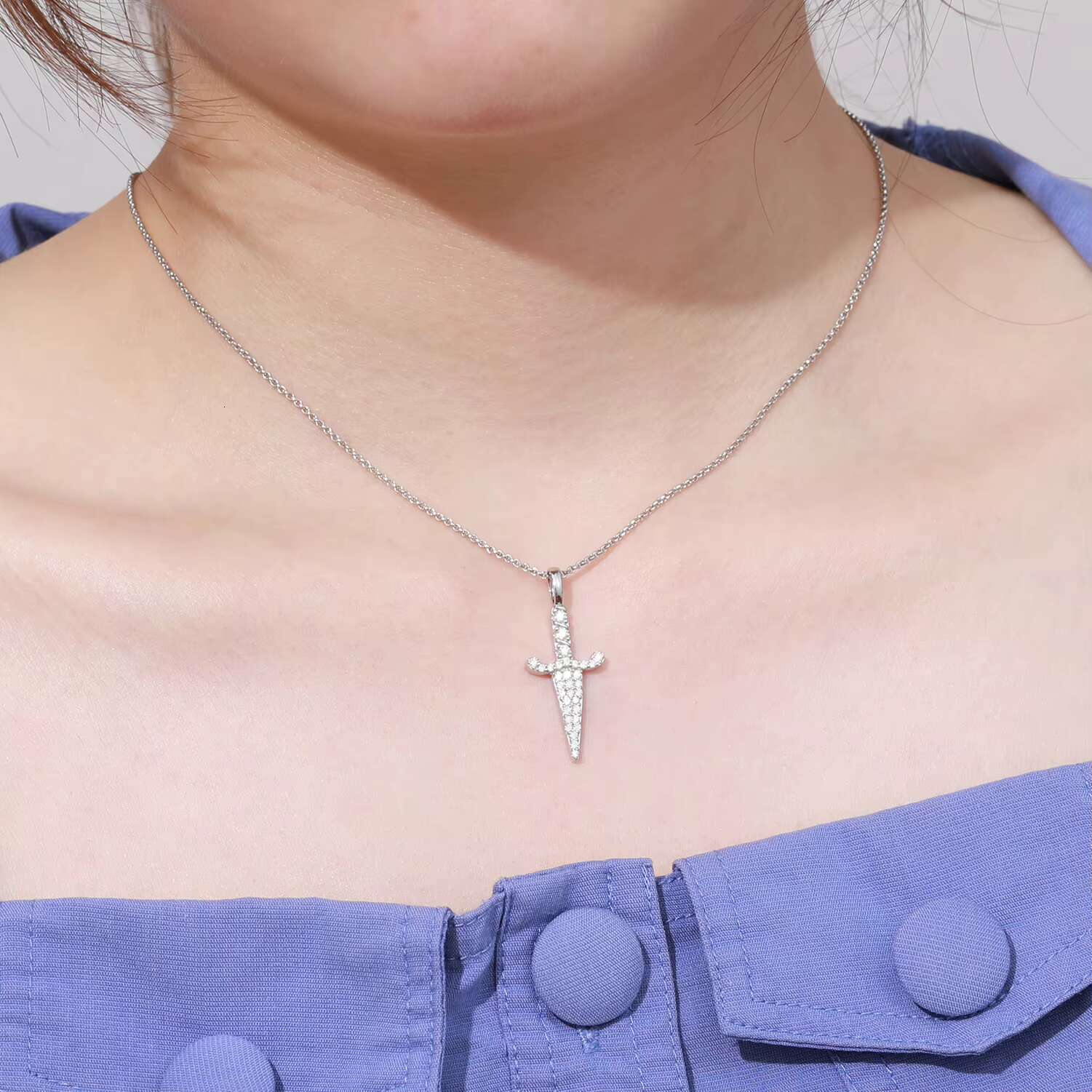 Hot Sale Fashion Iced Out 925 Sterling Silver Moissanite Sword Pendant for Necklaces