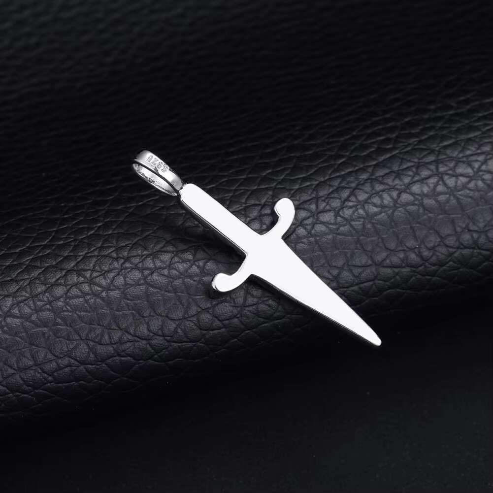 Hot Sale Fashion Iced Out 925 Sterling Silver Moissanite Sword Pendant for Necklaces