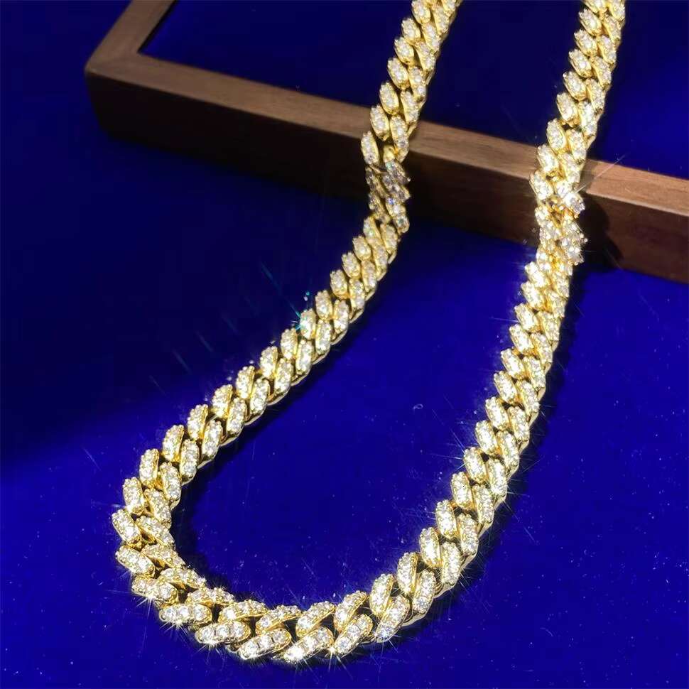 2024 New Arrival Wholesale Hiphop Jewelry Pure Silver Micro Pave Pass VVS Moissanite Diamonds Italy 10mm Cuban Link Chains