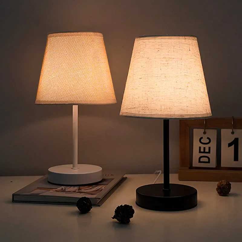 Creative LED Solid Wood Fabric USB Small Table Lamp Living Room Study Bedroom Bedside Atmosphere Decoration Lighting Fixtures XJ250703