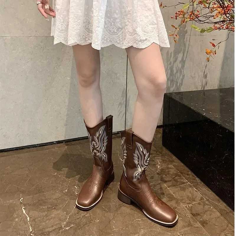 Fall Women Mid-calf Boots 2025 Vintage Leather-covered Brown Western Cowboy Boots Embroidered Chunky Heel Thigh-high Knight Boot Z250704