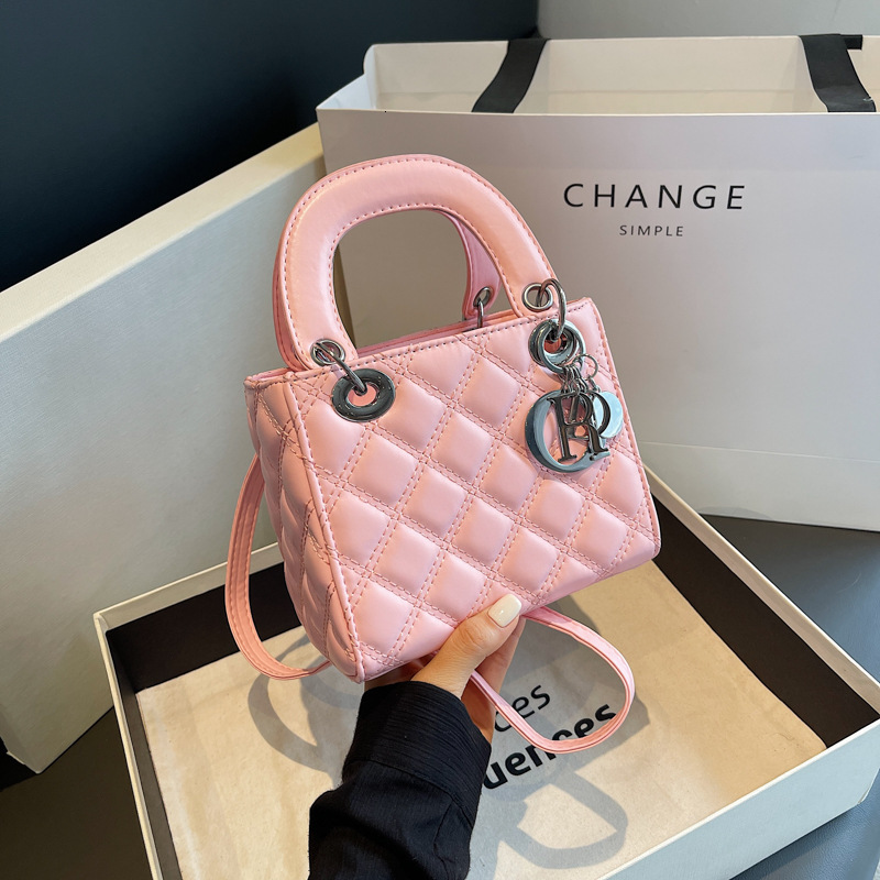 Free Shipping Designer Bag Light Luxury High-end Bag For Women 2025 New Fashion Versatile Shoulder Crossbody Bag Classic Quilted Handbag Princess Dian