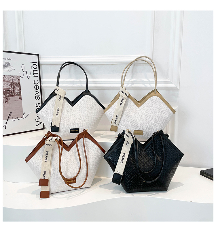 Best Selling Premium Elegant Women's Bags 2025 New Trendy Ribbon tote bag Fashion Versatile Large capacity Shoulder Bag