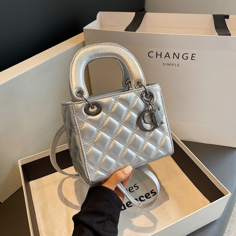 Free Shipping Designer Bag Light Luxury High-end Bag For Women 2025 New Fashion Versatile Shoulder Crossbody Bag Classic Quilted Handbag Princess Dian