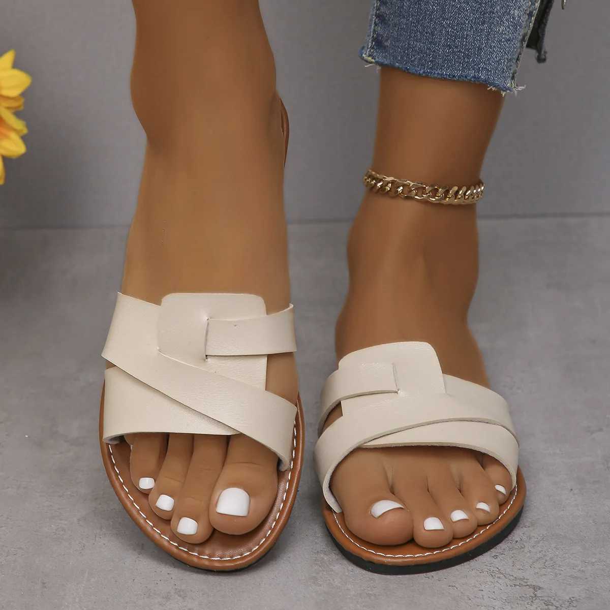 Plus Size 35-43 Shoes for Women Summer Slippers Women Flat Outdoor Beach Flip Flops Female Sandals Slides Shoes Women Sandals W250704